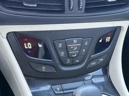 Used 2017 Buick Envision Preferred FWD image 25
