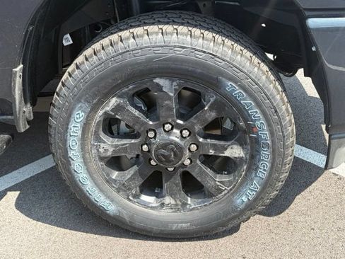 New 2026 RAM 2500 Big Horn AWD/4WD image 10