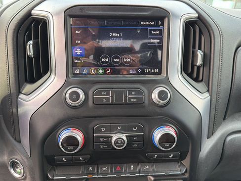 Used 2019 GMC Sierra 1500 SLT image 11