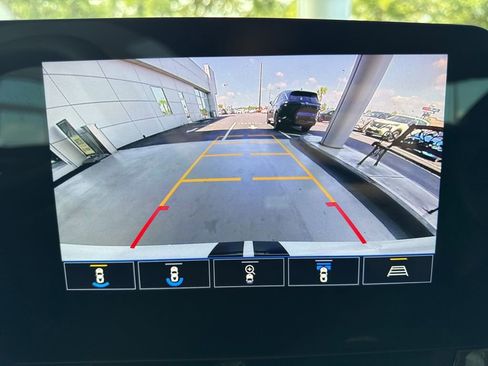 Used 2021 Chevrolet Corvette Stingray Premium Cpe w/ Z51 Performance Package image 30