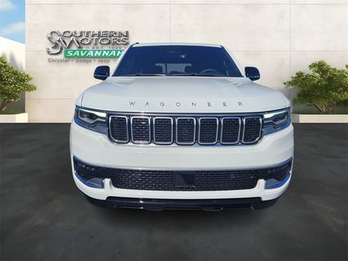 New 2024 Jeep Wagoneer 2WD w/ Premium Group I image 8