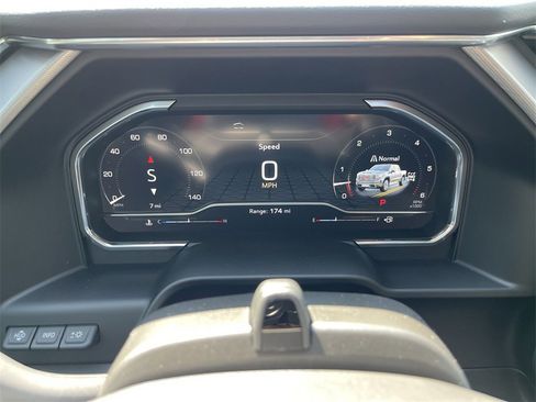 New 2025 GMC Sierra 1500 Denali image 11