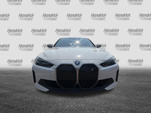 Used 2023 BMW i4 eDrive35 RWD image 3