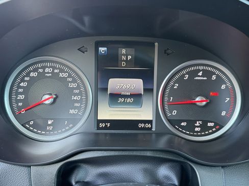 Used 2016 Mercedes-Benz GLC 300 image 25