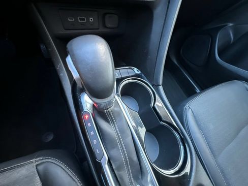 Used 2021 Buick Encore GX Select FWD image 28