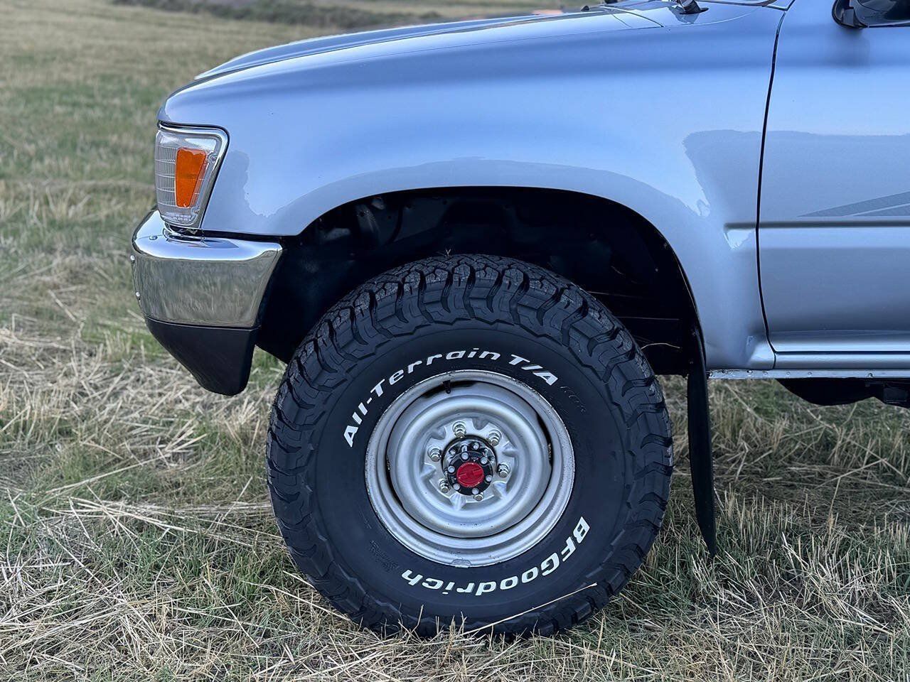 Used 1990 Toyota Pickup Deluxe AWD/4WD image 19