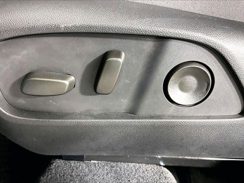 Used 2026 GMC Terrain Elevation w/ Elevation Premium Package image 34