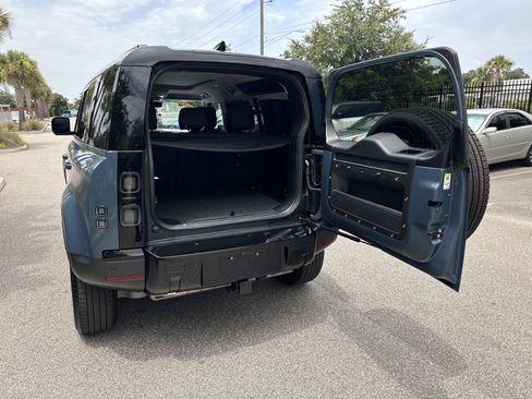 Certified 2026 Land Rover Defender 110 S AWD/4WD image 11