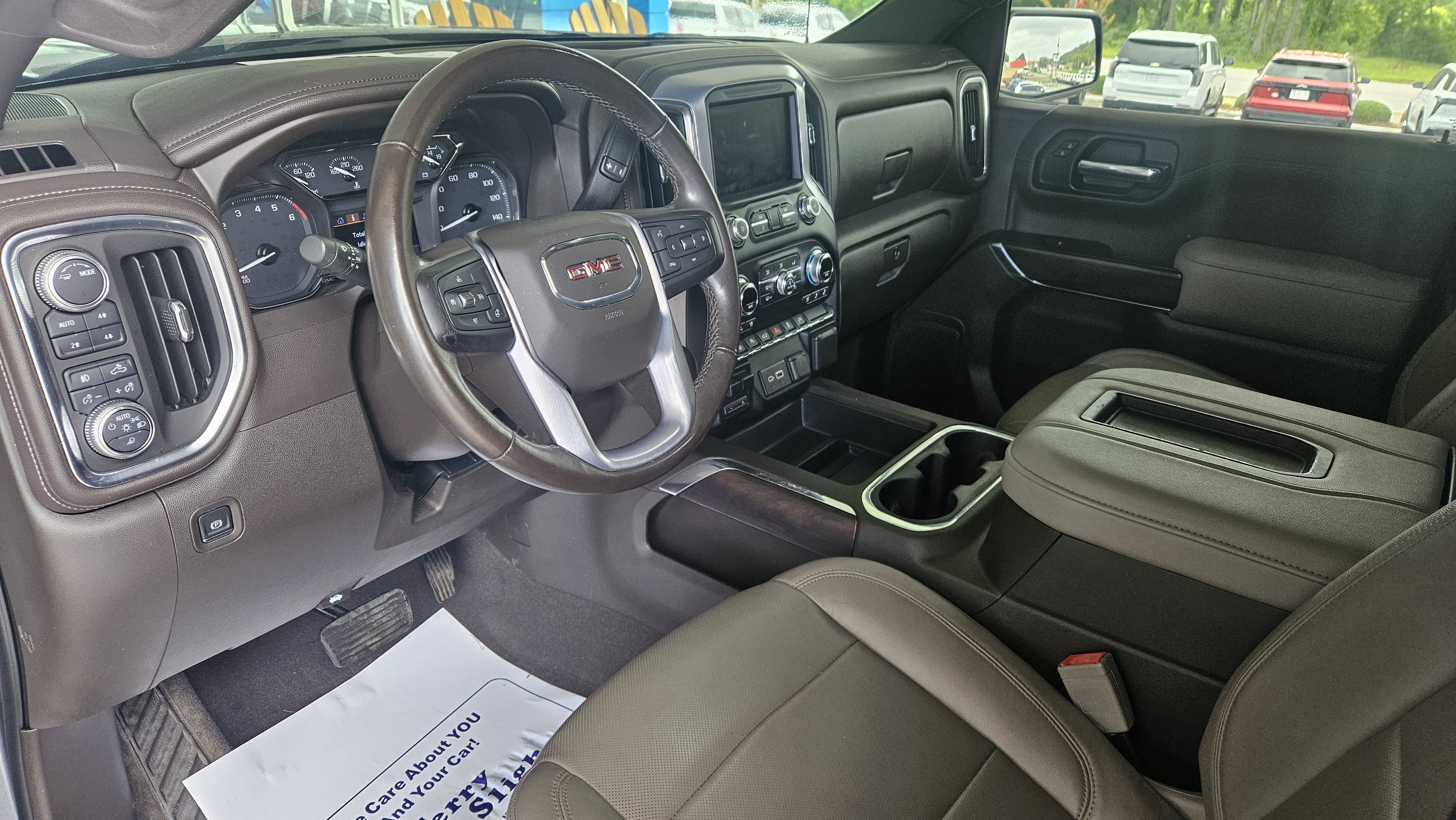 Used 2020 GMC Sierra 1500 SLT w/ SLT Premium Package AWD/4WD image 9
