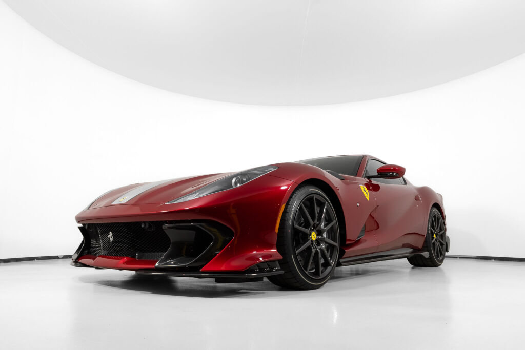 Certified 2022 Ferrari 812 Competizione RWD image 15