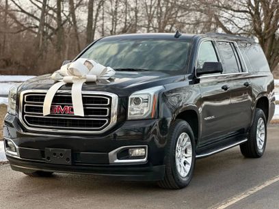 Used 2019 GMC Yukon XL SLE