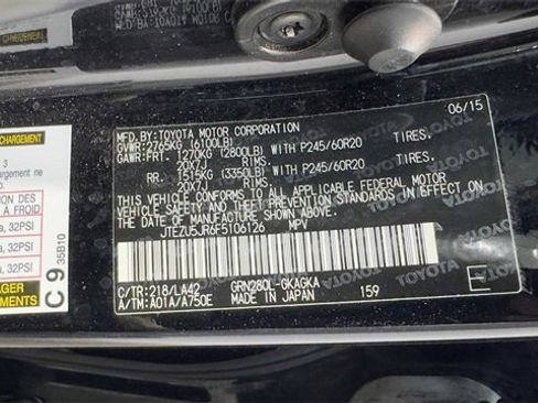 Used 2015 Toyota 4Runner Limited image 35