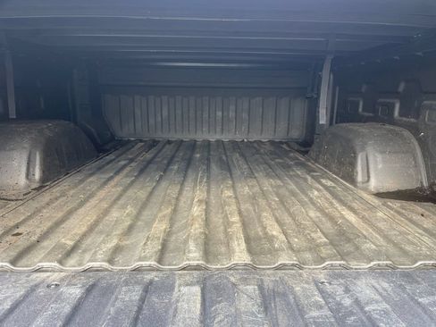Used 2021 Chevrolet Silverado 1500 LT AWD/4WD image 14
