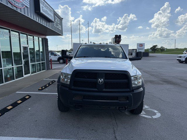 Used 2018 RAM 5500 Tradesman w/ Payload Upgrade Package RWD image 10