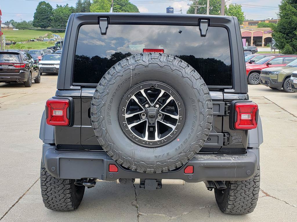 New 2026 Jeep Wrangler Unlimited Rubicon 392 AWD/4WD image 4