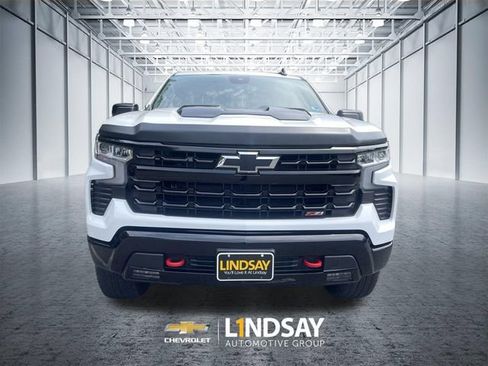 Used 2026 Chevrolet Silverado 1500 LT Trail Boss w/ Convenience Package II AWD/4WD image 3