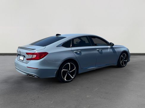 Used 2022 Honda Accord Sport image 5