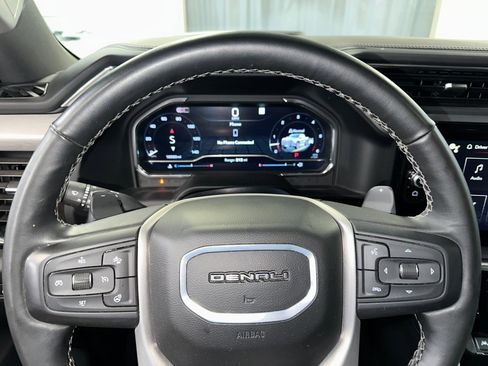 Used 2024 GMC Sierra 1500 Denali w/ Denali Reserve Package image 8