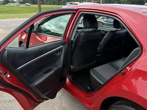 Used 2016 Toyota Corolla S FWD image 11