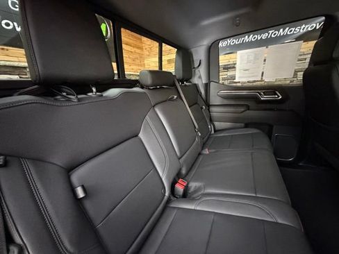 Used 2024 Chevrolet Silverado 1500 LTZ w/ Technology Package AWD/4WD image 38