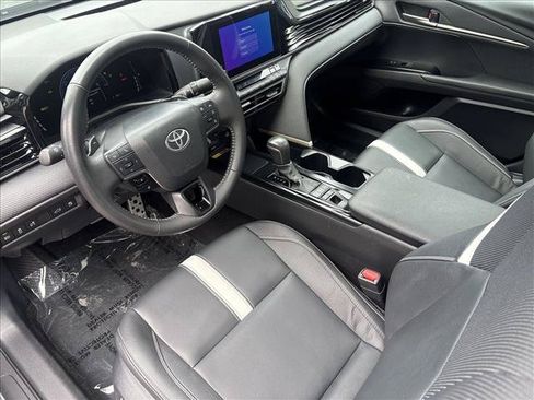 Used 2026 Toyota Camry SE w/ Convenience Package FWD image 12