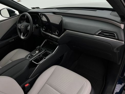 Used 2024 Lexus TX 350 AWD image 13