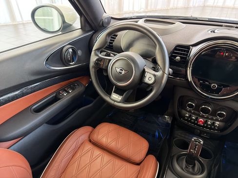 Certified 2023 MINI Cooper Clubman S AWD/4WD image 28