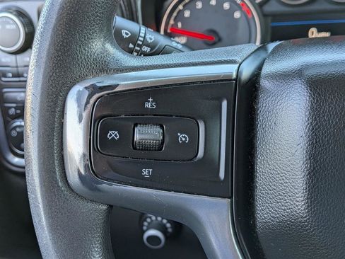 Used 2020 Chevrolet Silverado 1500 LT image 16