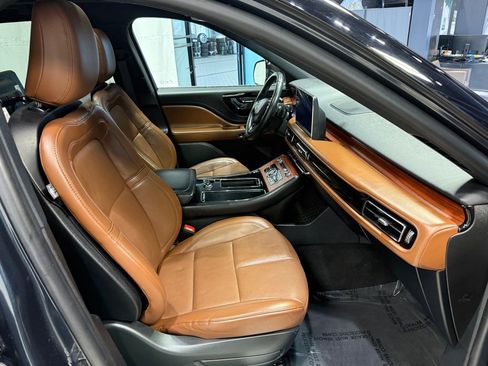 Used 2022 Lincoln Aviator Grand Touring w/ Equipment Group 301A image 27