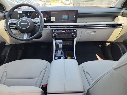 New 2025 Hyundai Tucson SEL image 11