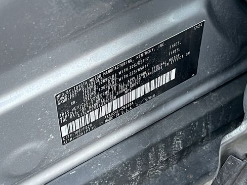 Used 2025 Toyota RAV4 LE image 28