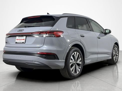 Used 2025 Audi Q4 e-tron Premium w/ Convenience Package RWD image 5