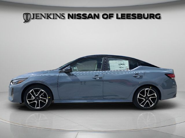 Certified 2025 Nissan Sentra SR FWD image 7