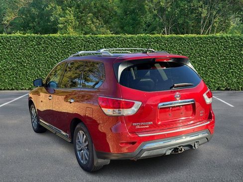 Used 2016 Nissan Pathfinder SL w/ SL Premium Package image 4