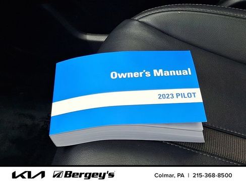 Used 2023 Honda Pilot Touring image 31