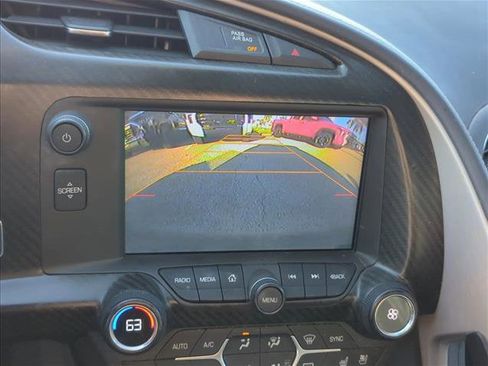 Used 2015 Chevrolet Corvette Z06 w/ 3LZ Preferred Equipment Group RWD image 19