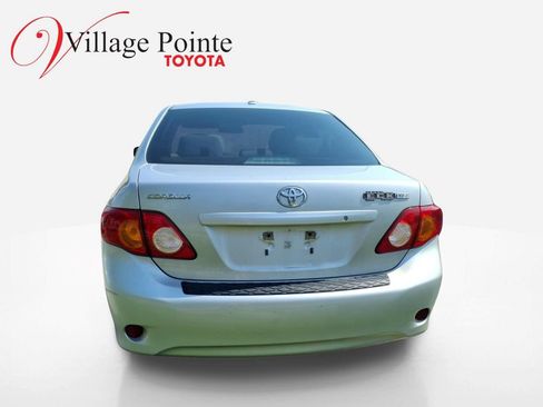 Used 2009 Toyota Corolla XLE w/ All Weather Guard Pkg FWD image 3
