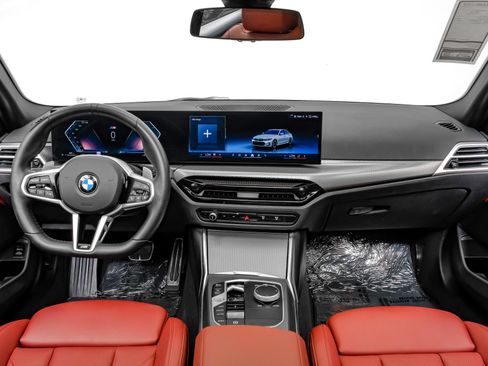 Used 2026 BMW 330i xDrive Sedan AWD/4WD image 17