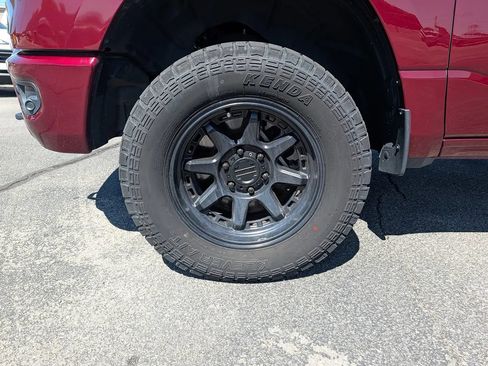 Used 2020 RAM 1500 Big Horn AWD/4WD image 10