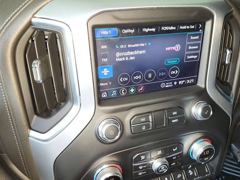 Used 2022 GMC Sierra 2500 SLE w/ SLE Convenience Package AWD/4WD image 18