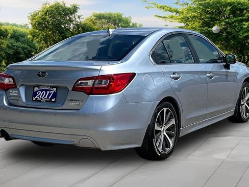 Used 2017 Subaru Legacy 2.5i Limited AWD/4WD image 12