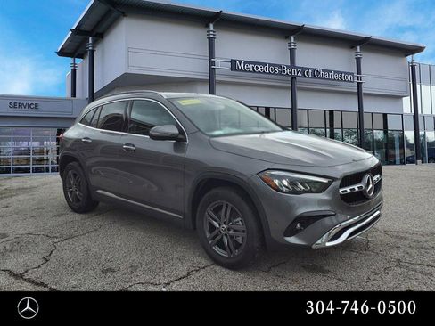 Used 2025 Mercedes-Benz GLA 250 4MATIC image 1