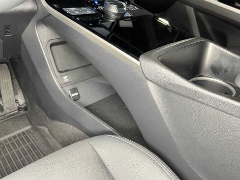 Used 2025 Subaru Solterra w/ Limited Package AWD/4WD image 35