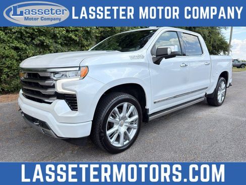 Used 2024 Chevrolet Silverado 1500 High Country w/ Technology Package AWD/4WD image 1