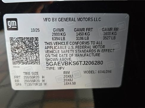 New 2026 Buick Enclave Sport Touring w/ Power Package image 31