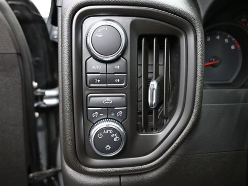 Used 2023 GMC Sierra 1500 Pro w/ Pro Value Package AWD/4WD image 27