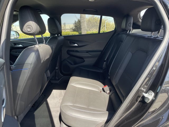 Used 2024 Buick Envista Sport Touring w/ Convenience I Package FWD image 23