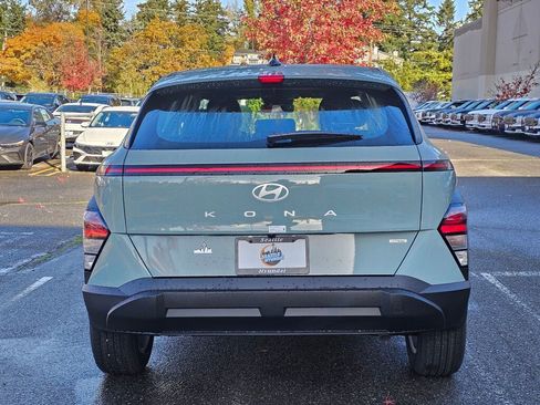 New 2026 Hyundai Kona SE image 6