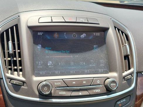 Used 2016 Buick Regal Premium FWD image 25