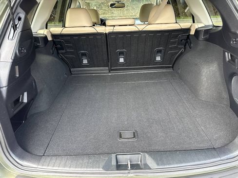 Used 2016 Subaru Outback 2.5i Limited AWD/4WD image 22